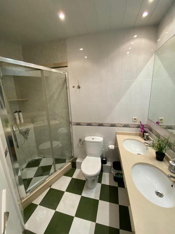 Rooms Tetu Barcelona Exterior photo