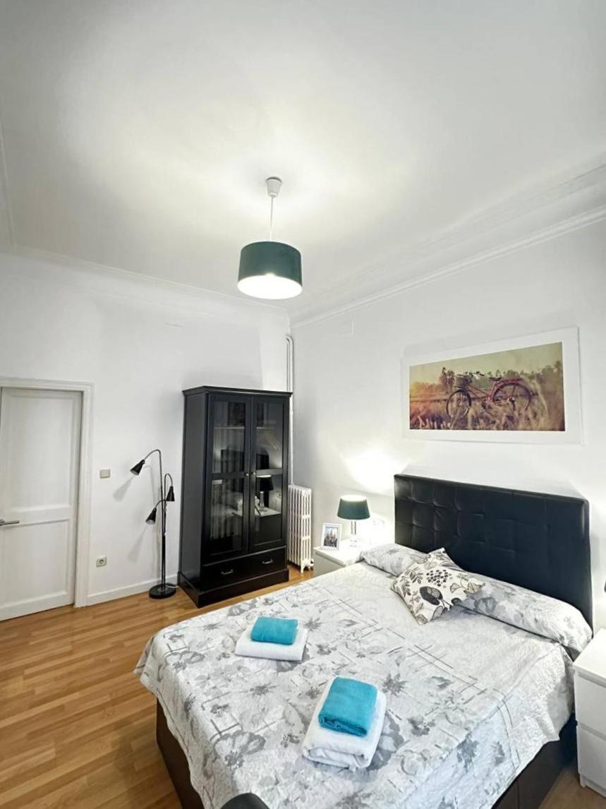 Rooms Tetu Barcelona Exterior photo