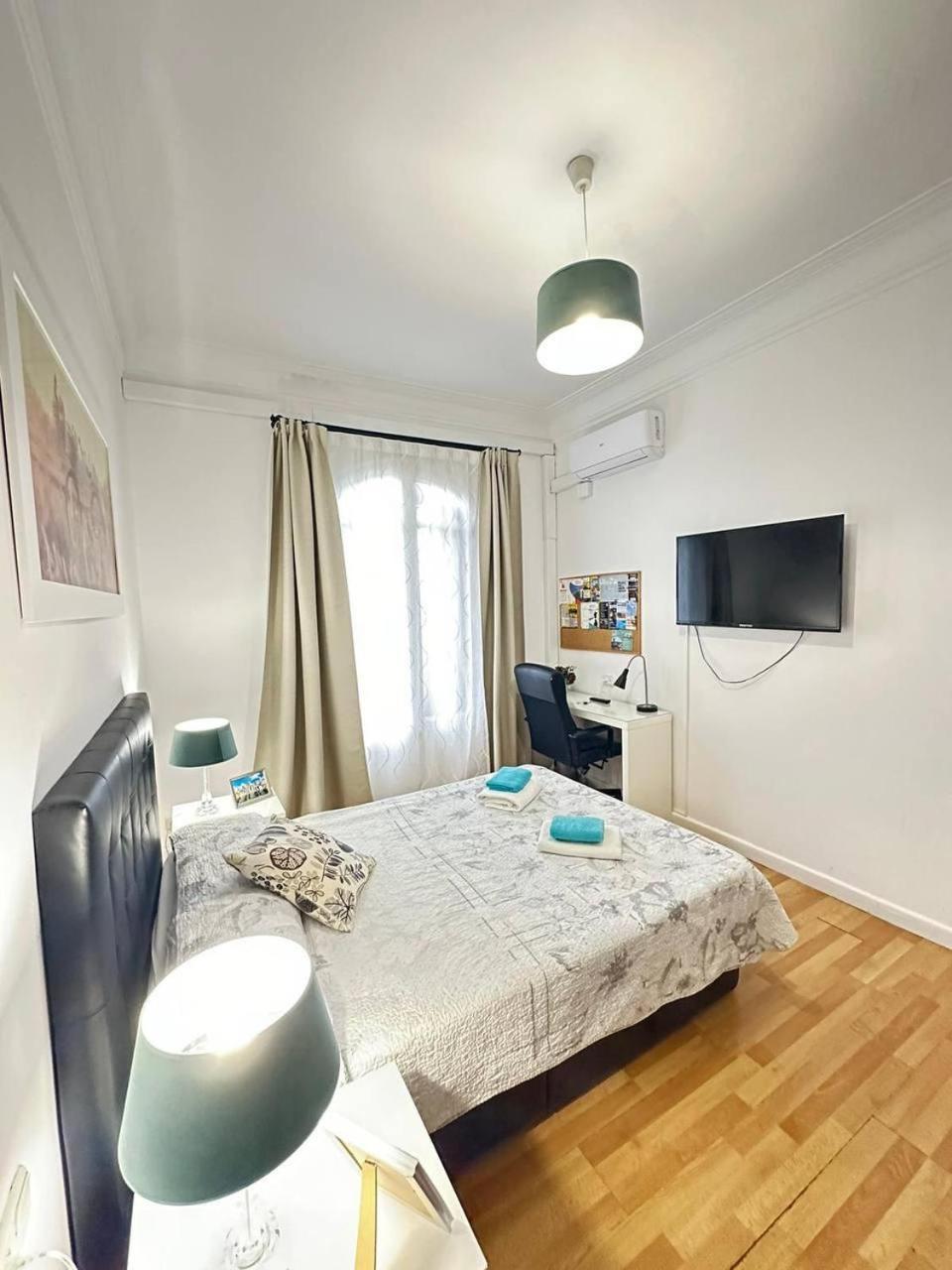 Rooms Tetu Barcelona Exterior photo