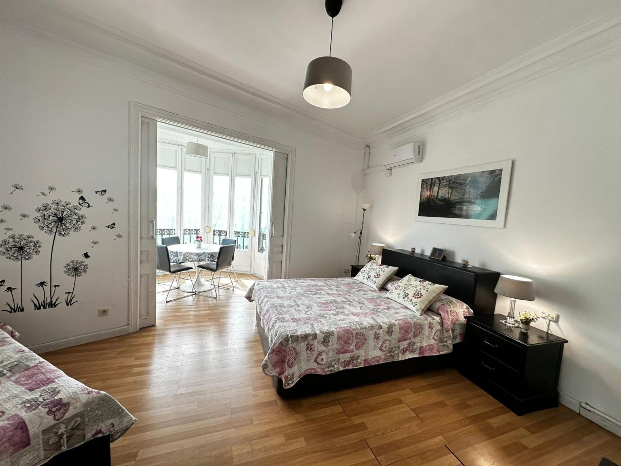 Rooms Tetu Barcelona Exterior photo