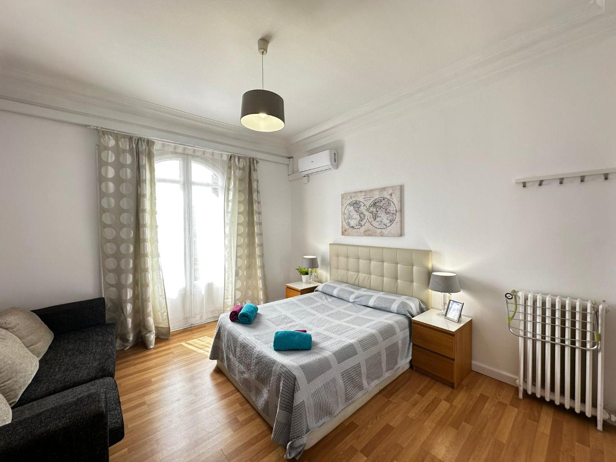 Rooms Tetu Barcelona Exterior photo
