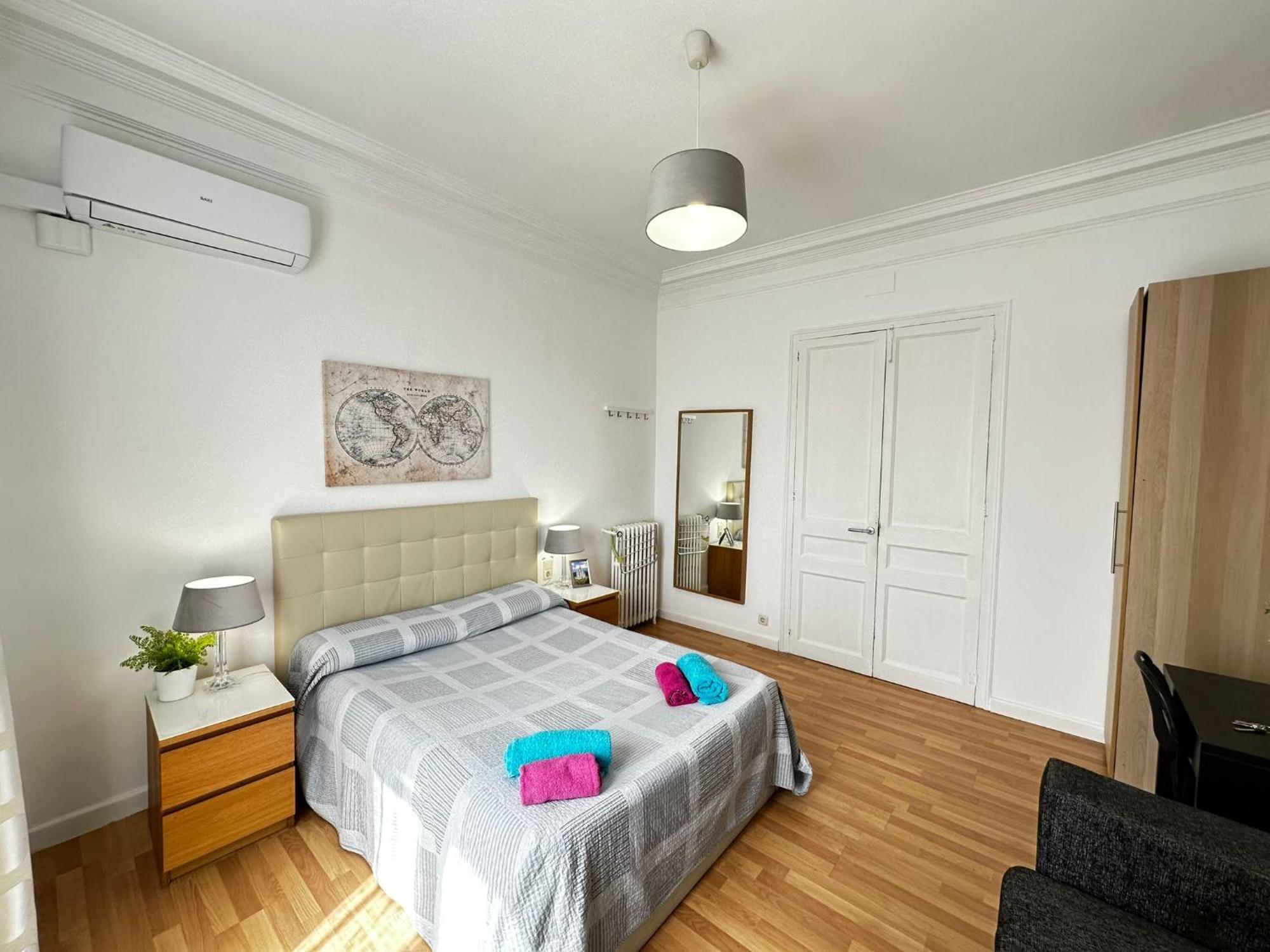 Rooms Tetu Barcelona Exterior photo